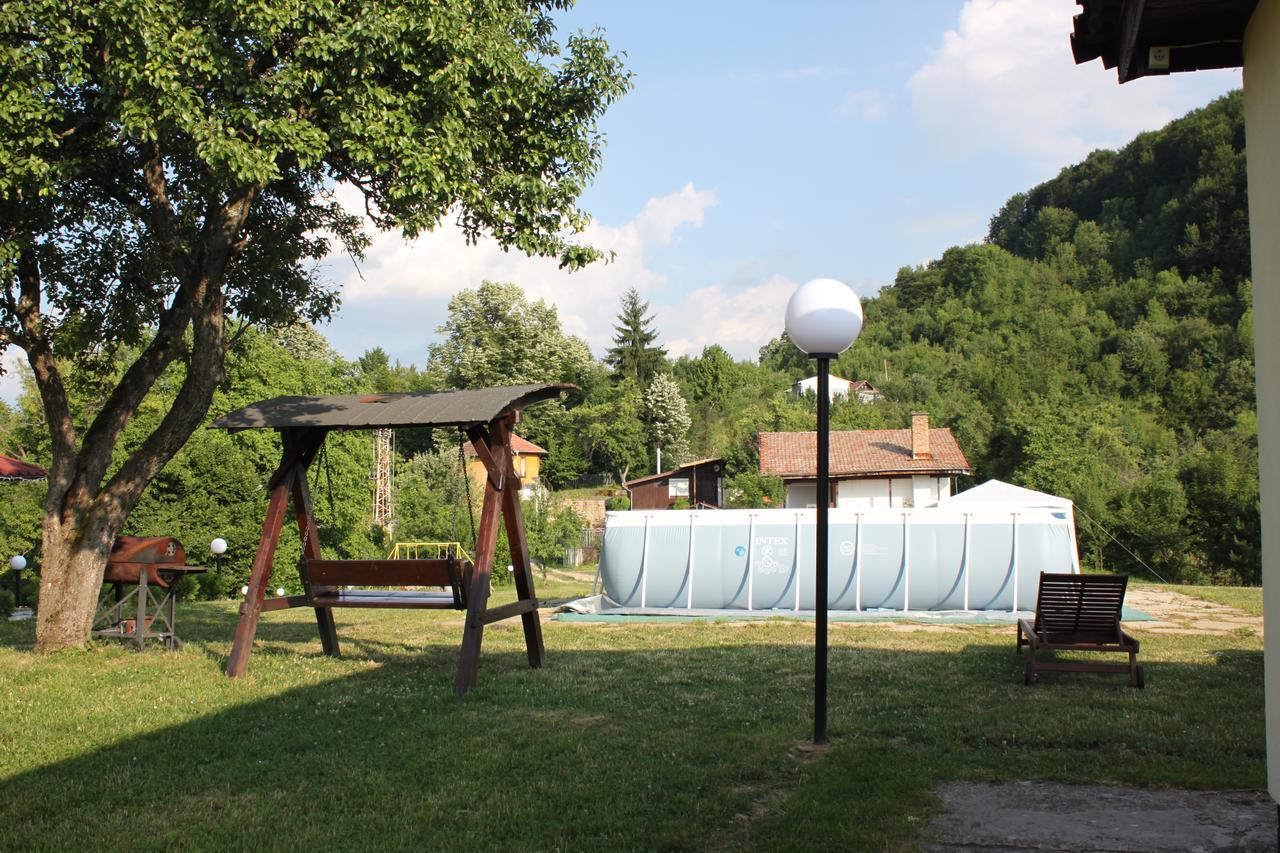 Guest House Daskalov Chervena Lokva Exterior foto