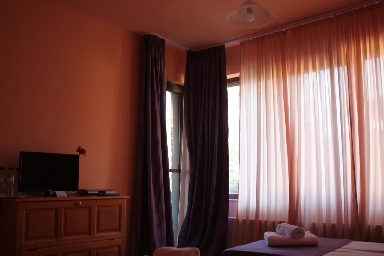 Guest House Daskalov Chervena Lokva Exterior foto