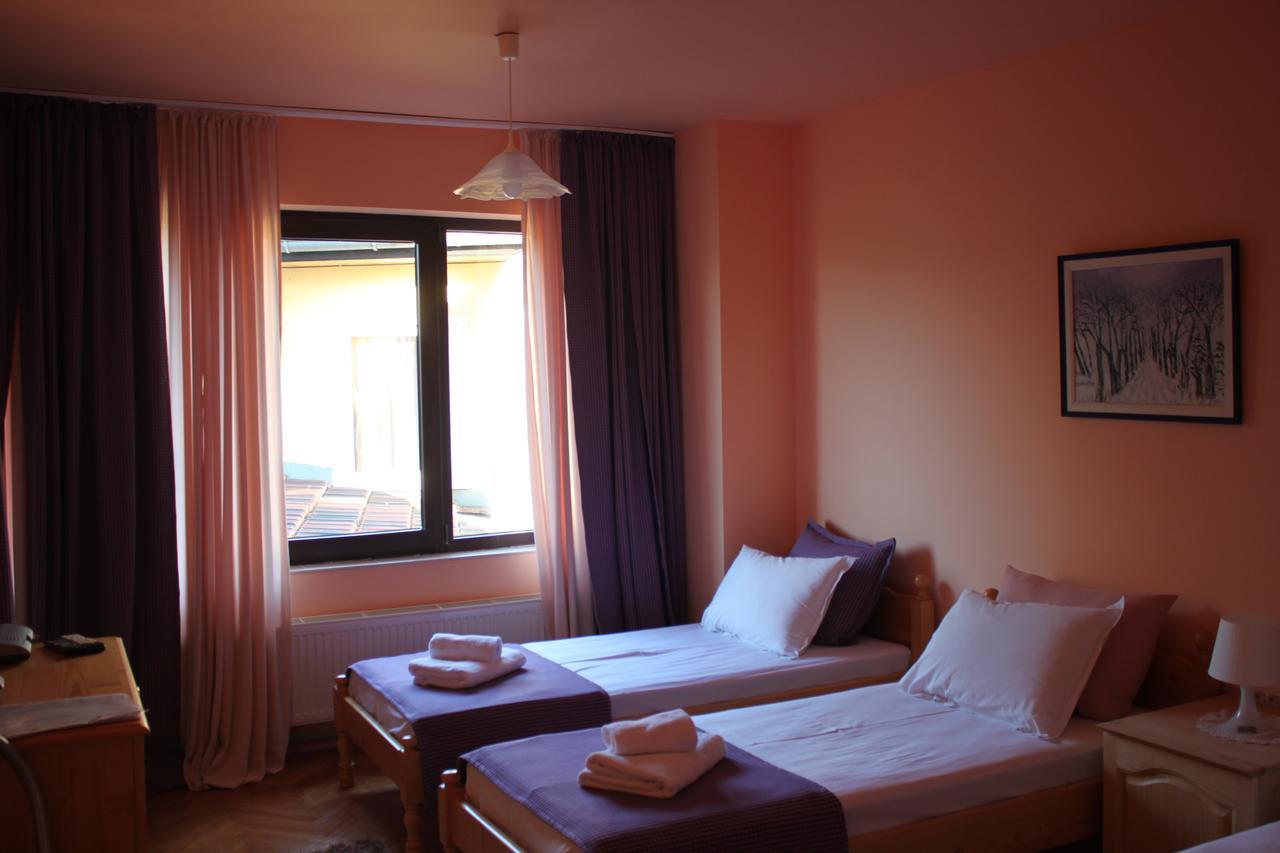 Guest House Daskalov Chervena Lokva Exterior foto